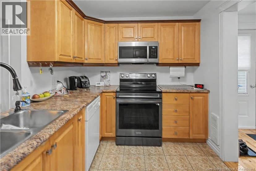 13 Rue Des Plaines Street — photo 28 of 31