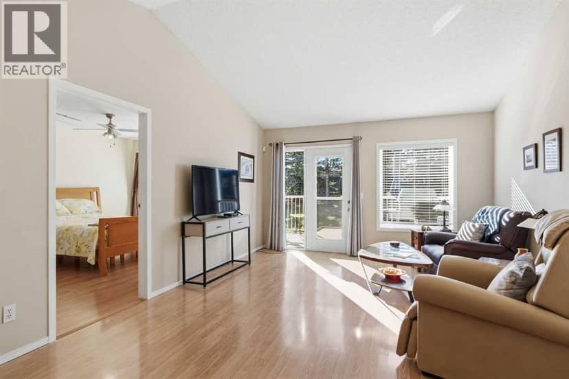 110 Somervale Point SW — photo 14 of 40