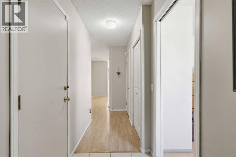 110 Somervale Point SW, Calgary, photo 3