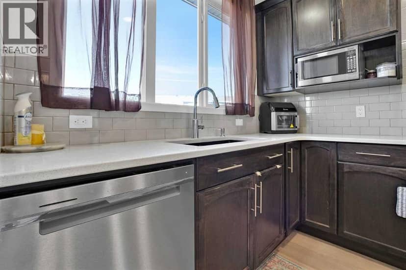143 Dawson Wharf Rise — photo 20 of 40