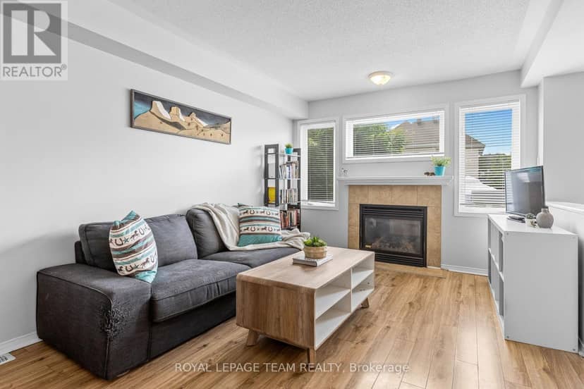 92 Wolff Crescent — photo 10 of 37
