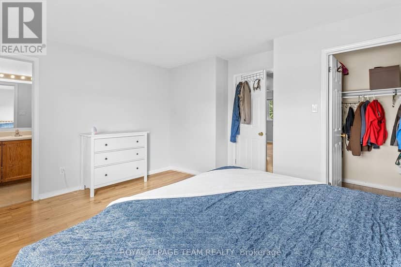 92 Wolff Crescent — photo 19 of 37