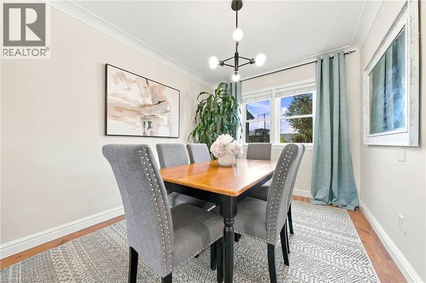 2301 BARCLAY Road, Burlington, photo 8