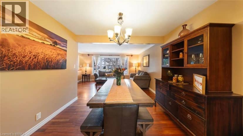 58 KINNARD Road — photo 10 of 30