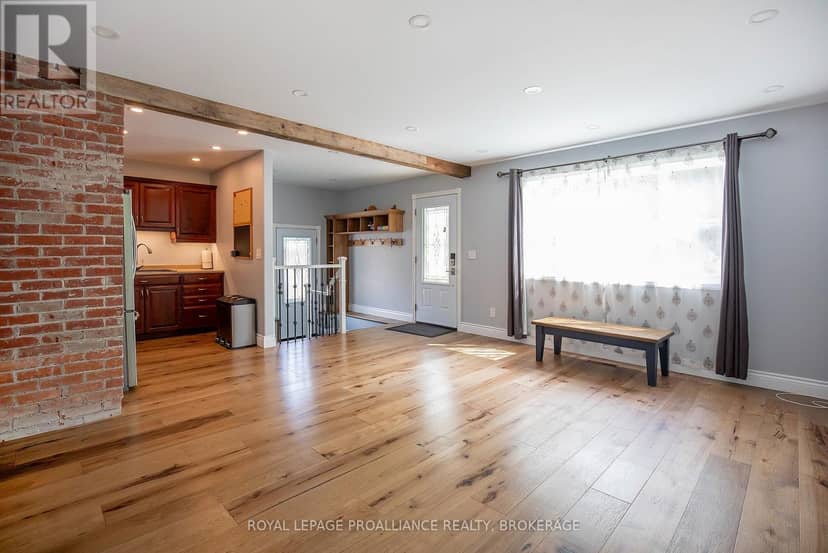 75 Scott Street, Kingston, photo 2