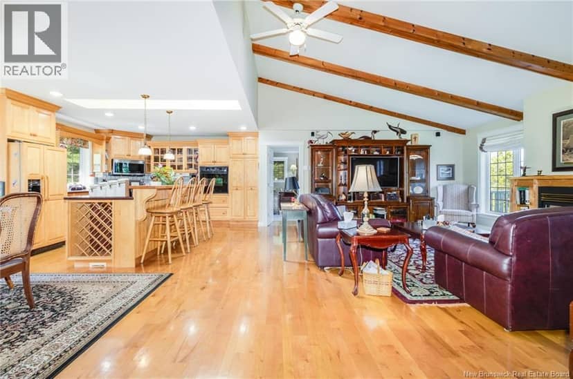 14 Eagle Court — photo 16 of 37