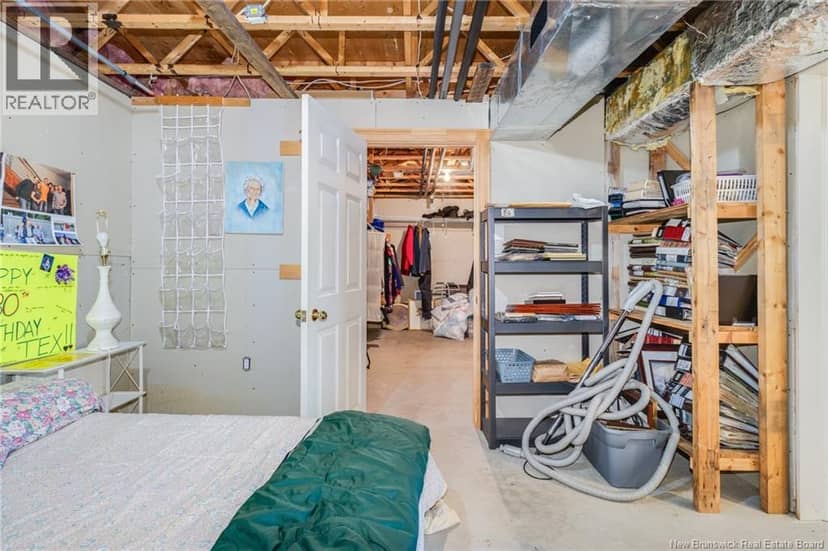 14 Eagle Court — photo 11 of 37