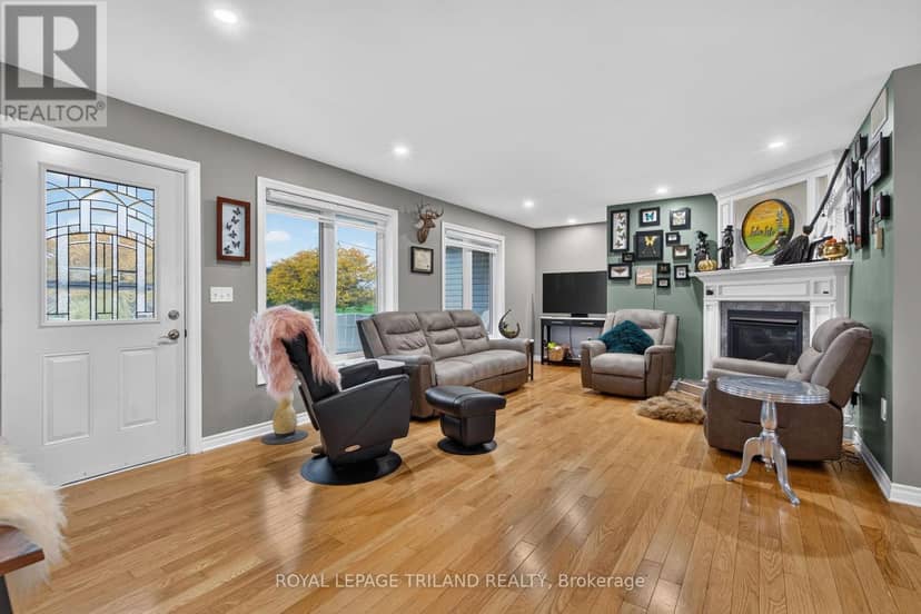 8578 Vance Drive — photo 18 of 40