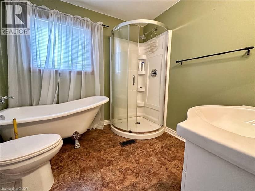 49 RIDGE Road E — photo 14 of 28
