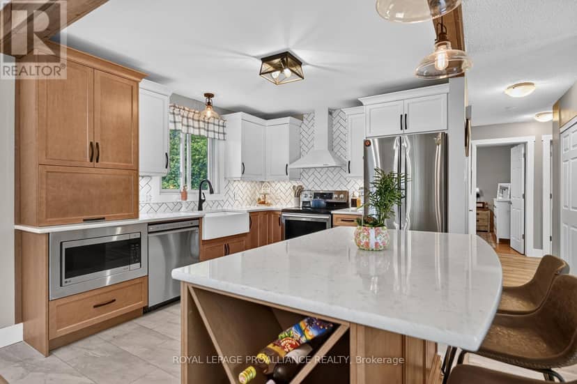 2950 Merwin Lane — photo 14 of 40