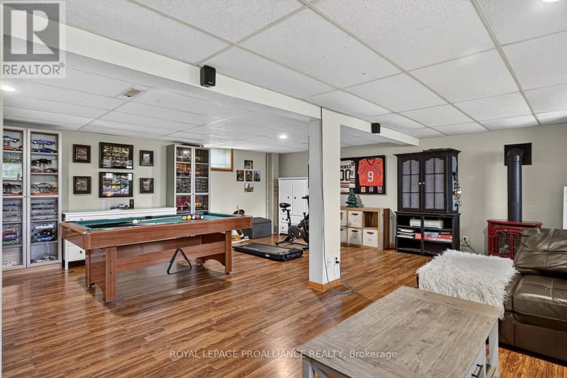 2950 Merwin Lane — photo 27 of 40
