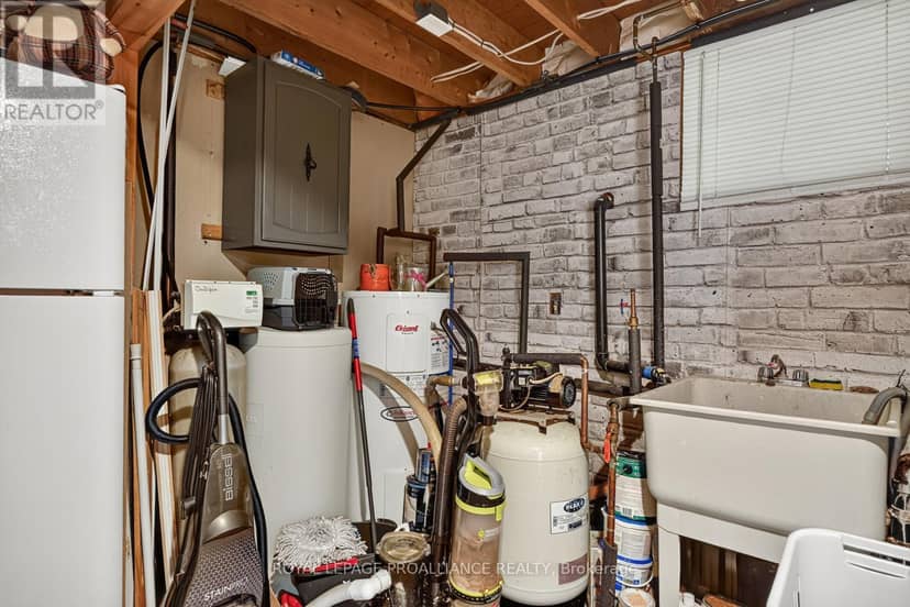 2950 Merwin Lane — photo 31 of 40