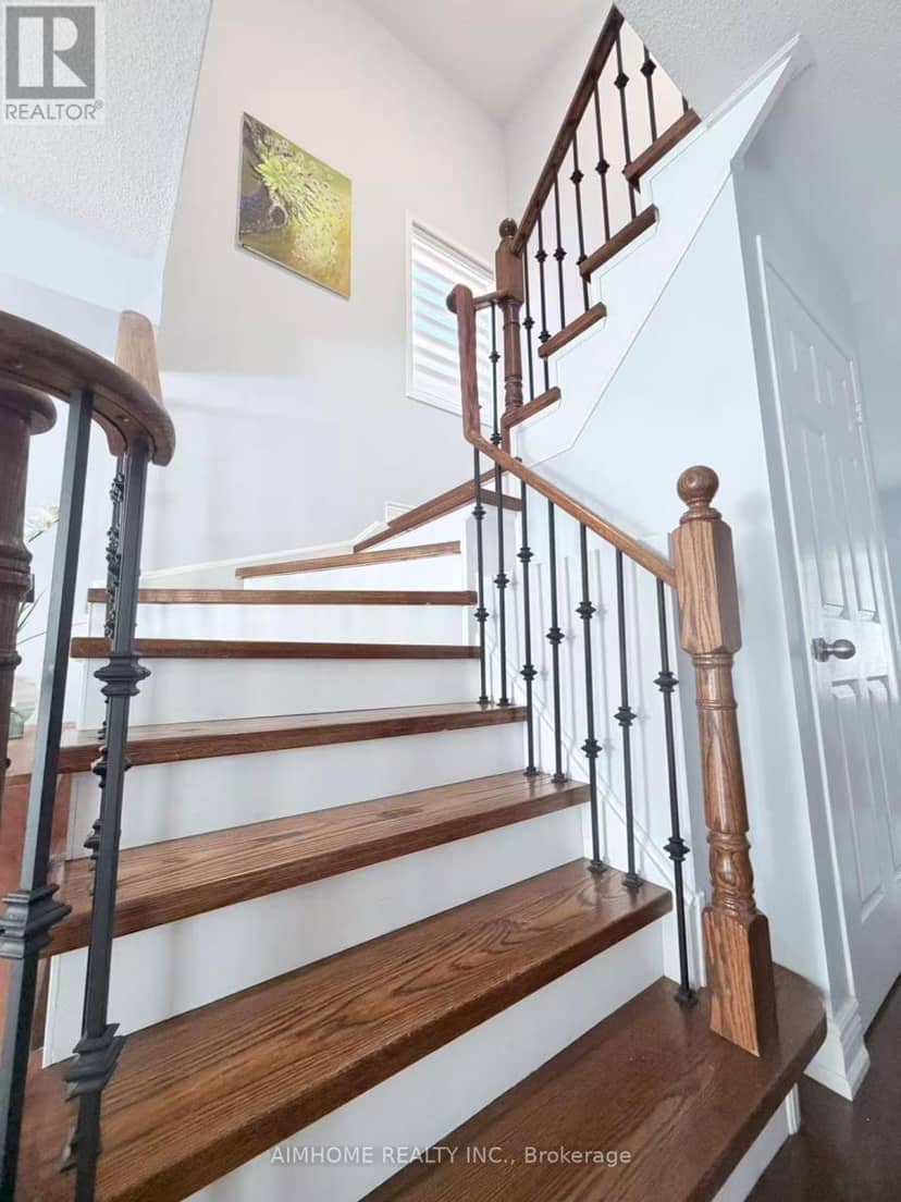 673 Caboto Trail — photo 9 of 19