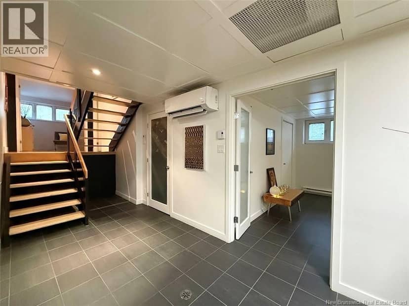 1361 Principale Street — photo 31 of 40