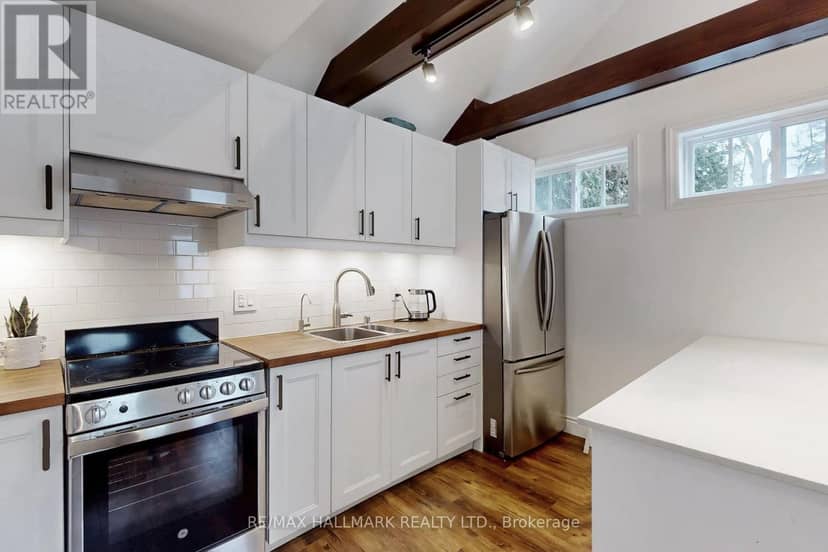 64 Powell Street — photo 35 of 40