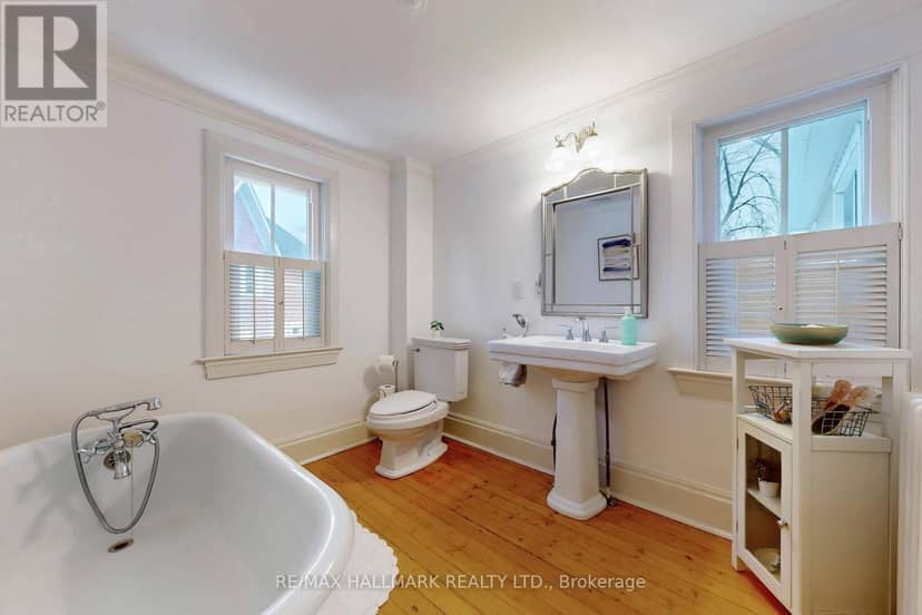 64 Powell Street — photo 28 of 40