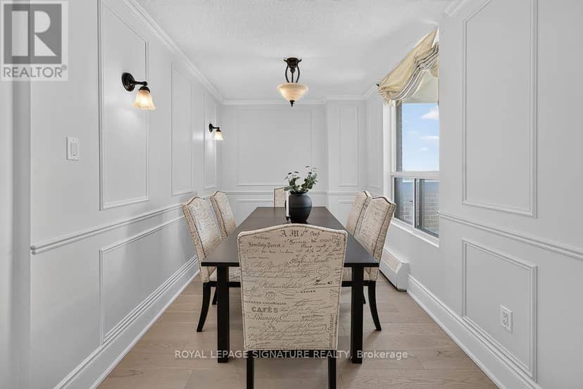 1708 - 1515 Lakeshore Road — photo 13 of 25