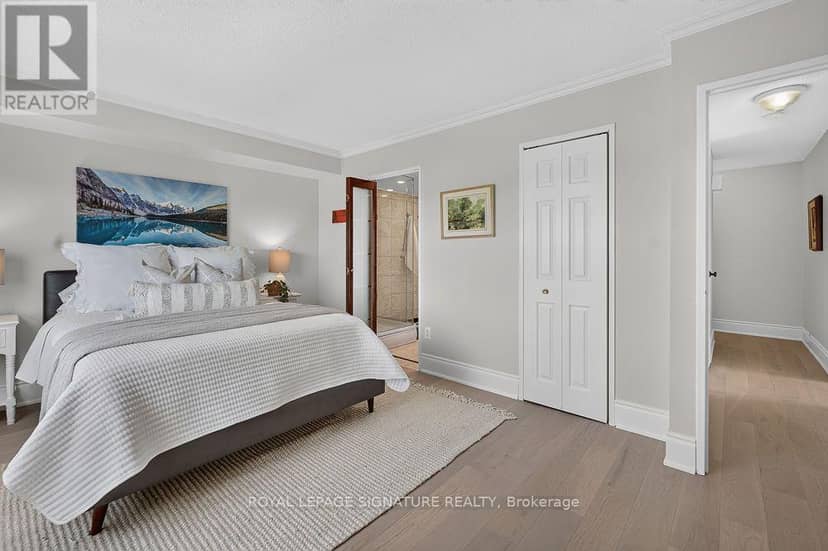 1708 - 1515 Lakeshore Road — photo 19 of 25