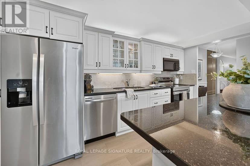 1708 - 1515 Lakeshore Road — photo 7 of 25