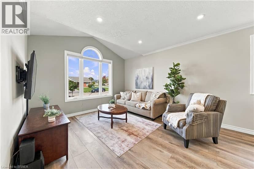 4 MACPHERSON Drive, Paris, photo 5