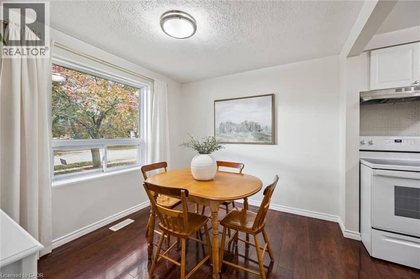 246 PATRICIA Road — photo 14 of 40