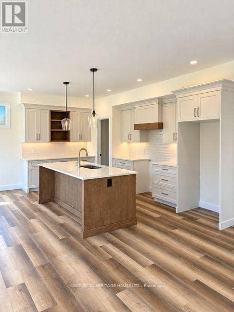 134 Aspen Parkway W — photo 2 of 19