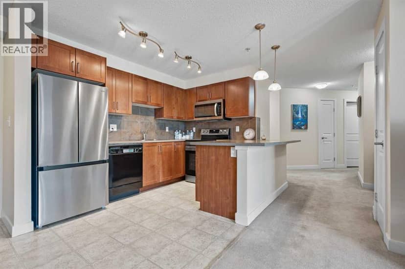201, 162 Country Village Circle NE — photo 12 of 40