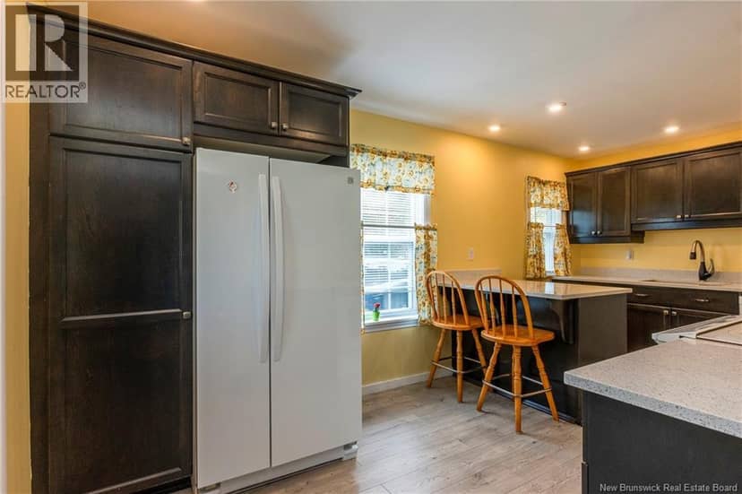 22 Visart Street — photo 11 of 40