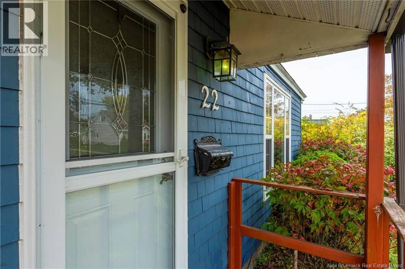 22 Visart Street — photo 4 of 40