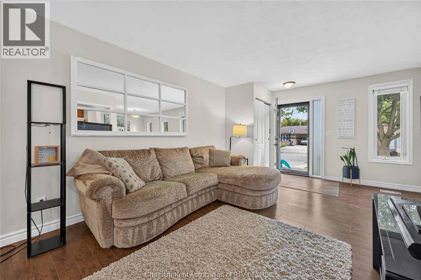 336 Campus Parkway, Chatham, photo 8