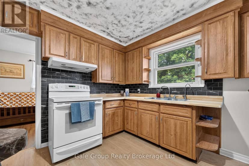1 Britton Drive — photo 11 of 25