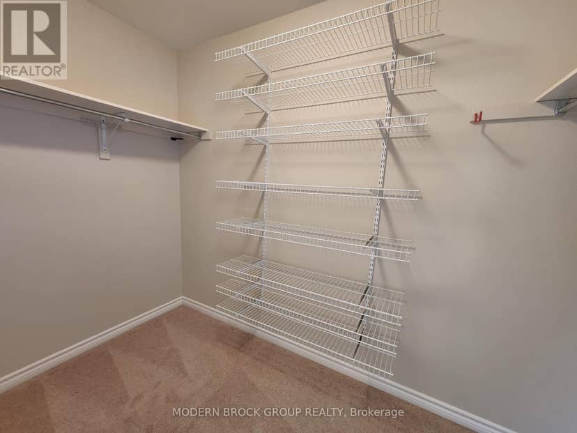 158 Wildwood Crescent — photo 26 of 40