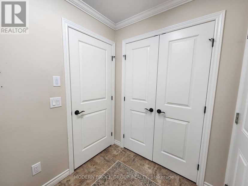 158 Wildwood Crescent — photo 33 of 40