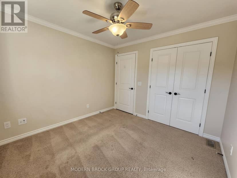 158 Wildwood Crescent — photo 36 of 40