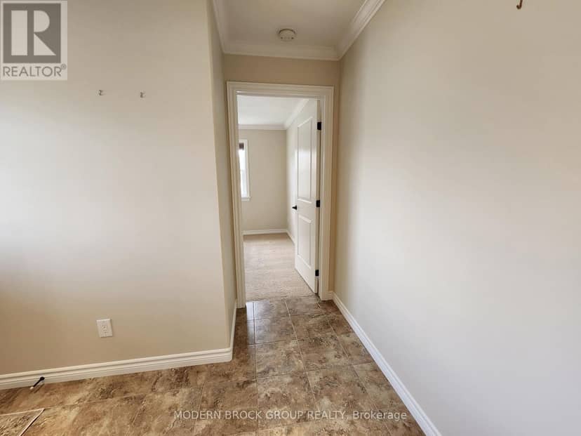 158 Wildwood Crescent — photo 37 of 40