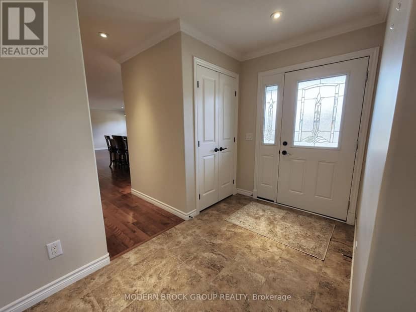 158 Wildwood Crescent, Brockville, photo 8