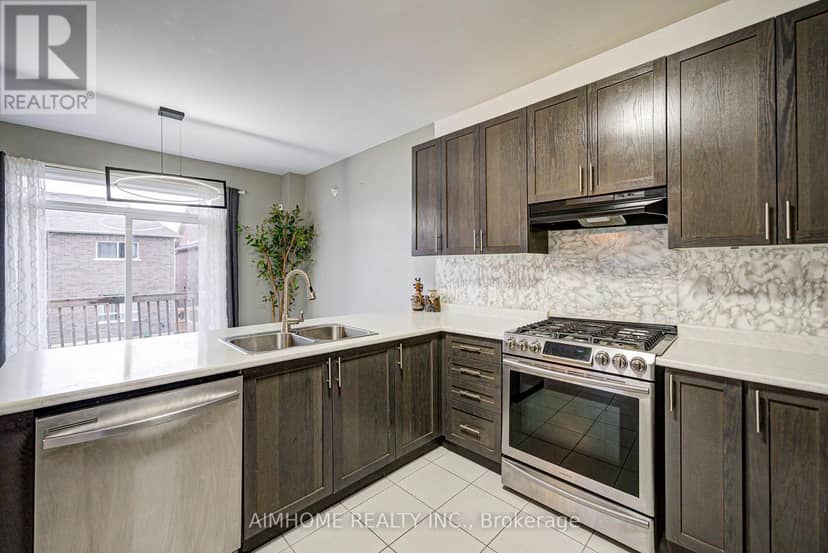2383 Dobbinton Street — photo 21 of 39