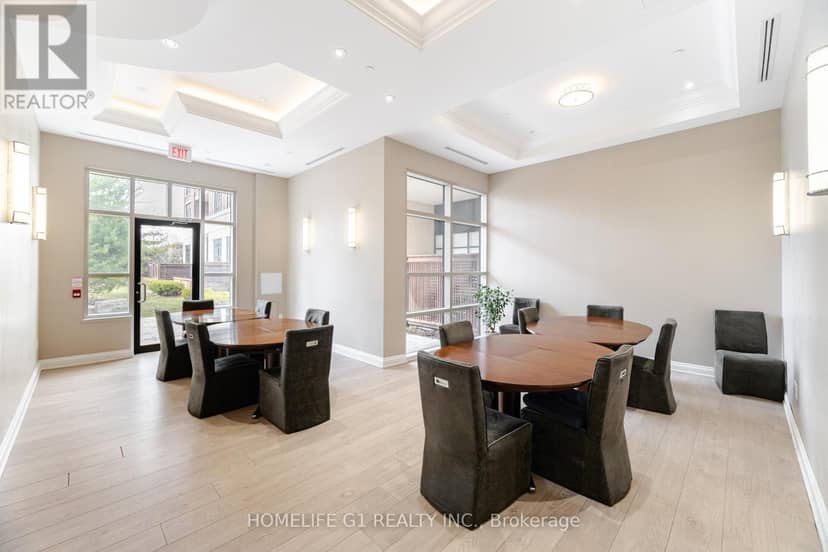 212 - 2396 Major Mackenzie Drive — photo 23 of 35