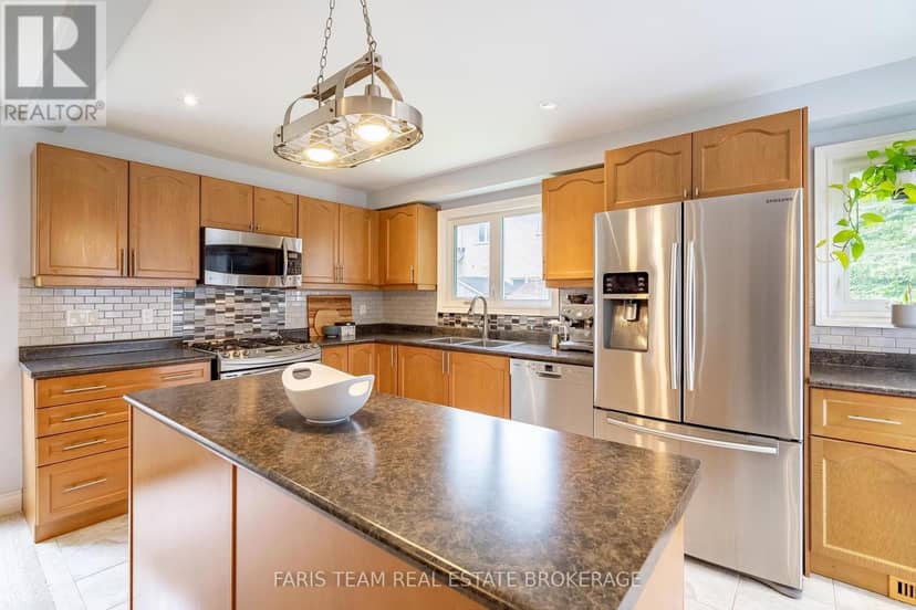 7 Mancini Drive, Essa, photo 6