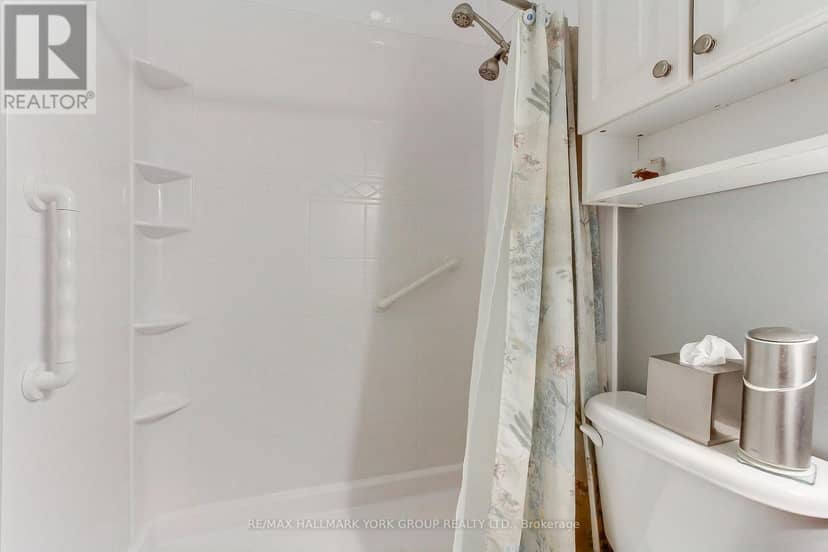 17 Hillview Drive — photo 26 of 40
