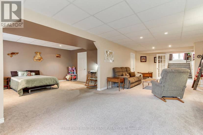 17 Hillview Drive — photo 35 of 40
