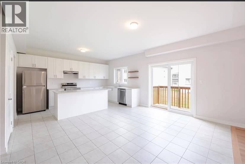 15 BIRD Street, Simcoe, photo 4