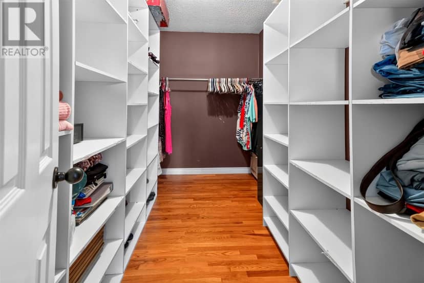 54 Halley Drive — photo 33 of 40