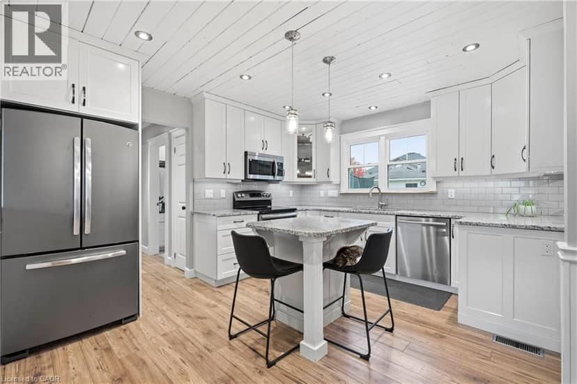 91 MILL Street E — photo 11 of 40