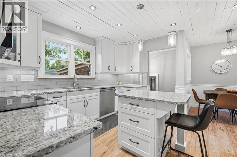 91 MILL Street E — photo 12 of 40