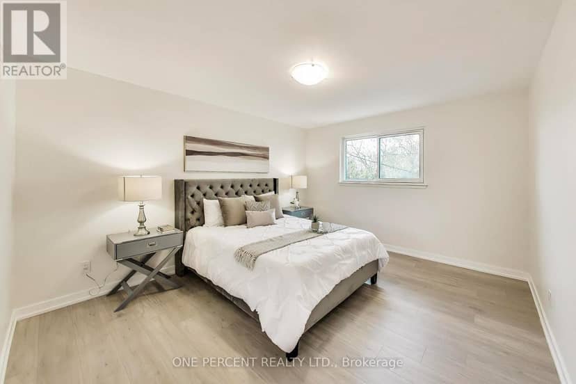 1270 Pallatine Drive — photo 16 of 40