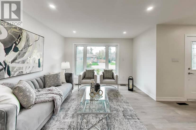 1270 Pallatine Drive, Oakville, photo 3