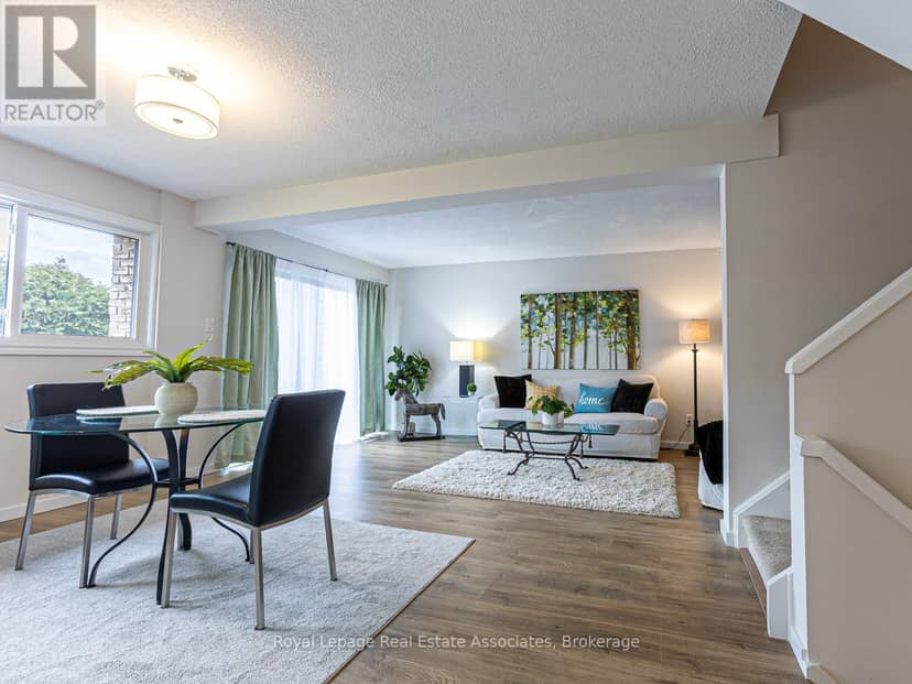 57 - 2605 Woodchester Drive, Mississauga