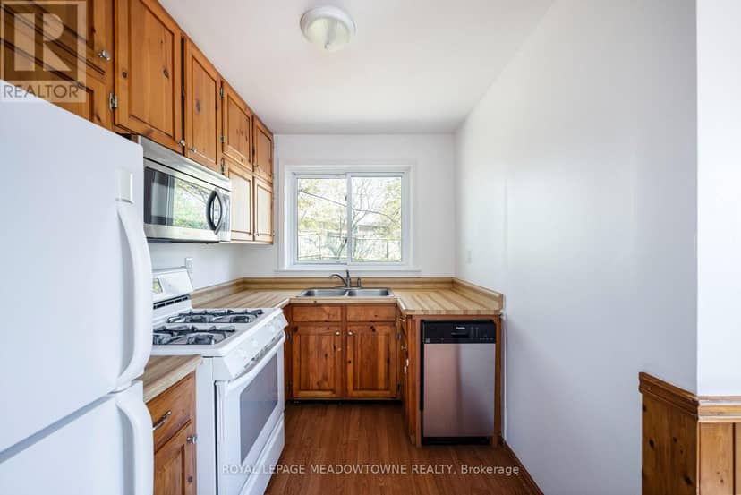 169 Longfield Road — photo 18 of 40