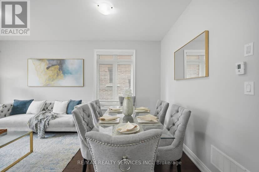 12 Enclave Trail, Brampton, photo 8